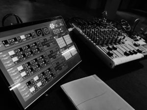 hip hop - performative version on Microsoft tablet - 2022